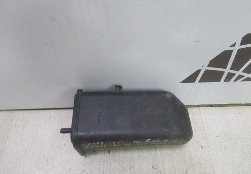 Абсорбер топливный VAG Volkswagen Skoda oem 1k0201801e Абсорбер топливный VAG Volkswagen Skoda oem 1k0201801e