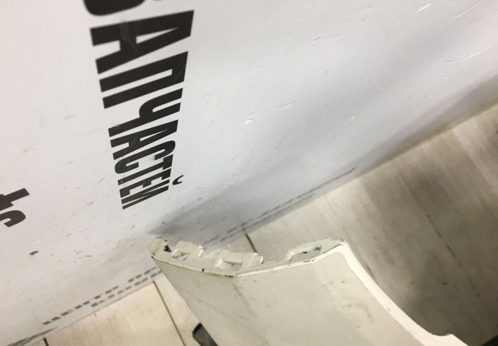 Бампер передний Renault Kaptur OEM 620228229R