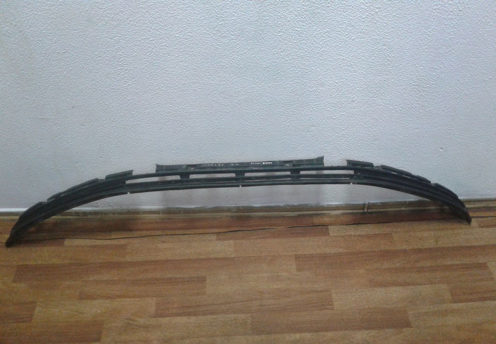 Решетка переднего бампера Hyundai Genesis 2 2013 OEM 86560B1000