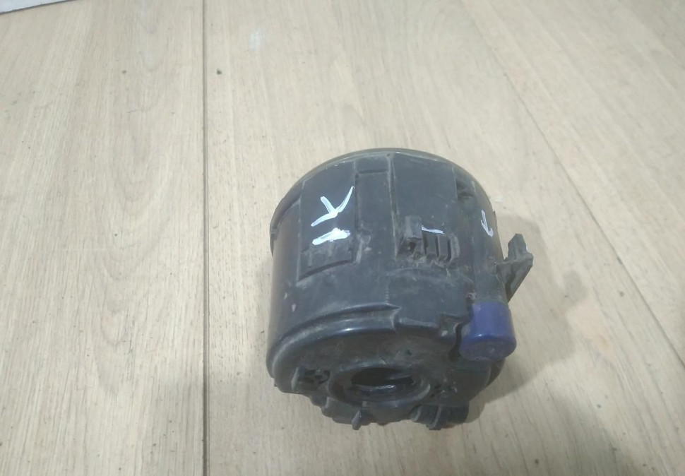 Противотуманная фара бу Renault Logan OEM 8200074008 Противотуманная фара бу Renault Logan OEM 8200074008