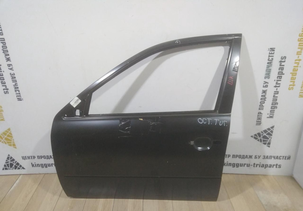 Дверь передняя левая Skoda Octavia Tour OEM 1U4831051