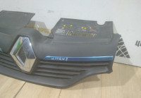 Решетка радиатора бу Renault Logan 2 OEM 623107605R
