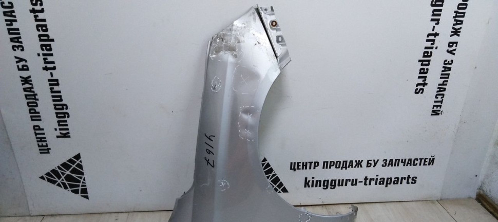 Крыло переднее правое Lada Vesta oem 8450039386(скл-3)
