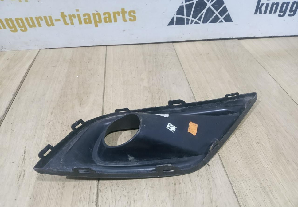 Решетка бампера левая бу Renault Arkana OEM 261A39666R Решетка бампера левая бу Renault Arkana OEM 261A39666R