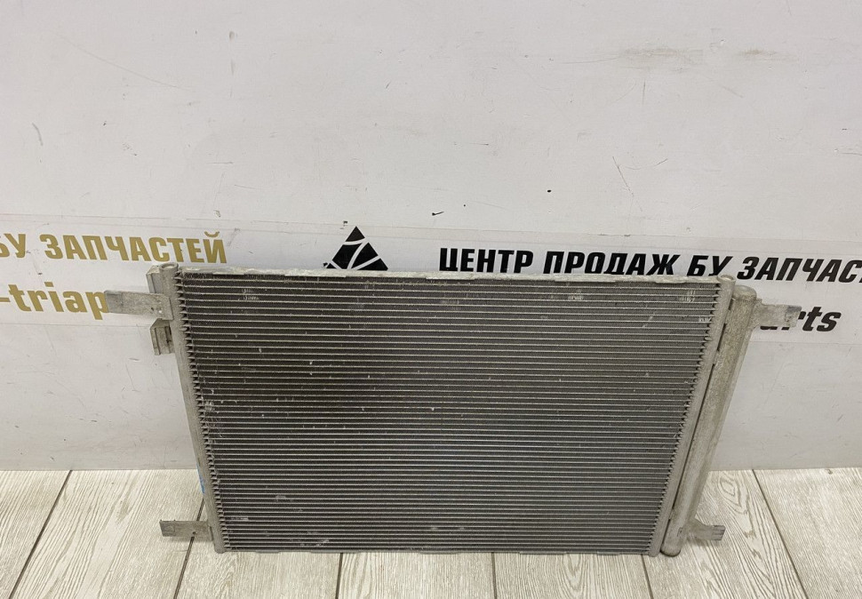 Радиатор кондиционера Skoda Octavia A7 OEM 5Q0816411BG