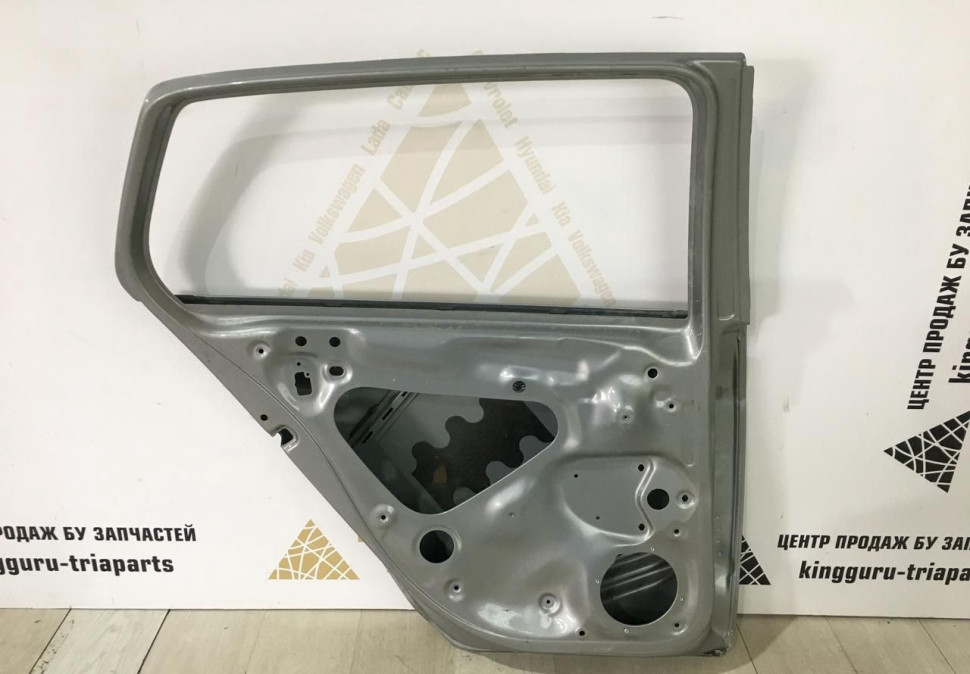 Дверь задняя левая Volkswagen Golf 7 2012-2020 oem 5G4833312