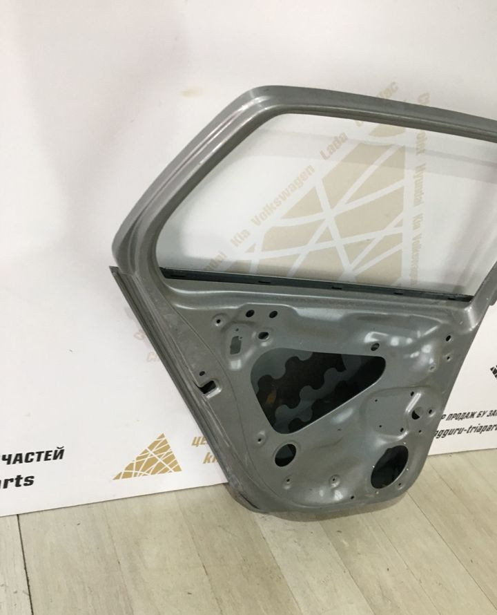 Дверь задняя левая Volkswagen Golf 7 2012-2020 oem 5G4833312