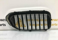 Решетка радиатора левая  BMW 5 G30 2016 OEM 51137473699