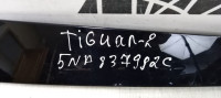 Накладка рамки двери передней правой Volkswagen Tiguan 2 (17-20) oem  5na837902c