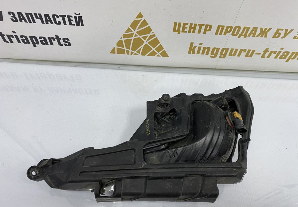 Противотуманная фара правая Kia Rio 3 дорестайлинг 2011 OEM 922024X000 Противотуманная фара правая Kia Rio 3 дорестайлинг 2011 OEM 922024X000