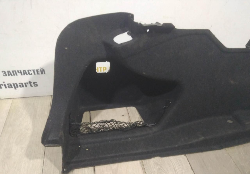 Обивка багажника левая бу BMW 3 F30 OEM 7289011 Обивка багажника левая бу BMW 3 F30 OEM 7289011