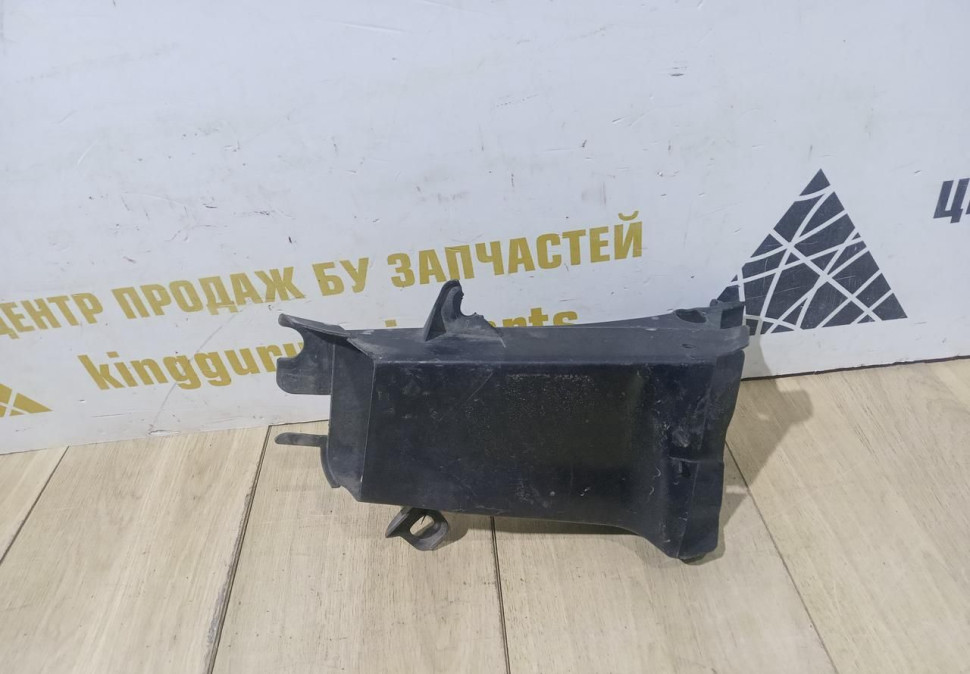 Воздуховод тормозного механизма левый BMW 5 F10 OEM 51747331783