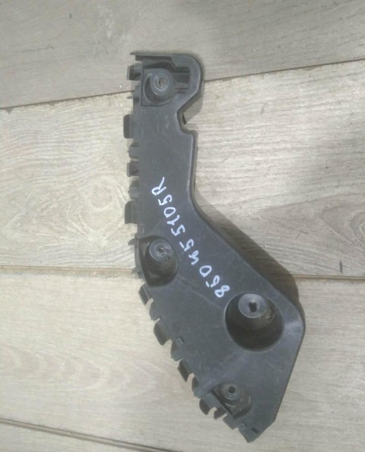 Кронштейн заднего бампера левый бу Renault Duster OEM 850455105R