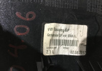 Крышка зеркала левая Volkswagen Touareg 2 2010 OEM 7P6857537
