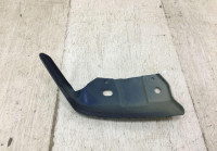 Кронштейн крыла правый Volkswagen Passat  B8 2015 OEM 3G0821116