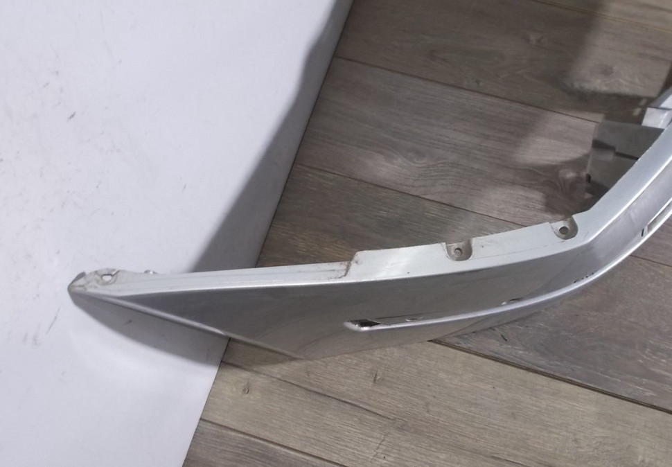 Бампер передний бу Skoda Octavia A5 OEM 1Z0807221