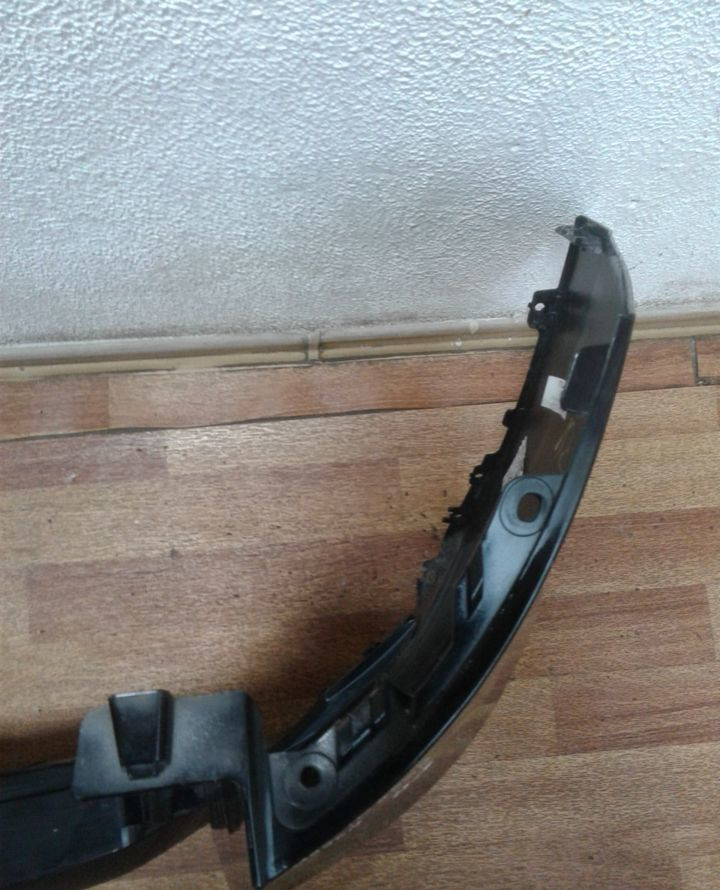 Бампер задний Hyundai Tucson 3 (15>) вмятина oem 86611d7000