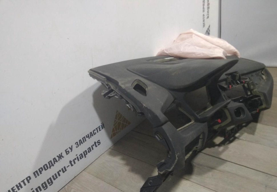 Торпедо сработавшее бу BMW 2 F45 OEM 51459378471 Торпедо сработавшее бу BMW 2 F45 OEM 51459378471