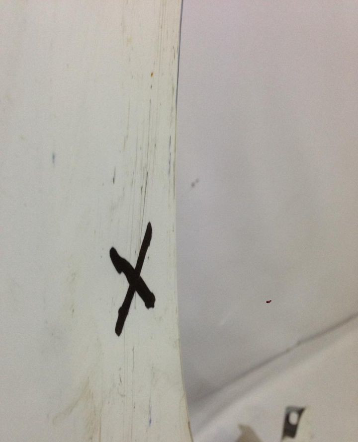 Крыло переднее правое бу Opel Astra J5 OEM 1100001 Крыло переднее правое бу Opel Astra J5 OEM 1100001