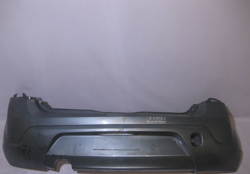 Бампер задний Renault Sandero oem 8200911893 (трещина) (скл-3)