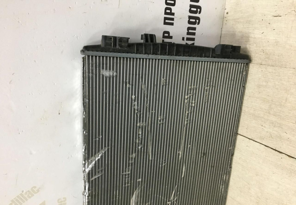 Радиатор охлаждения бу Skoda Octavia (1,4) OEM 5Q0121251GQ Радиатор охлаждения бу Skoda Octavia (1,4) OEM 5Q0121251GQ
