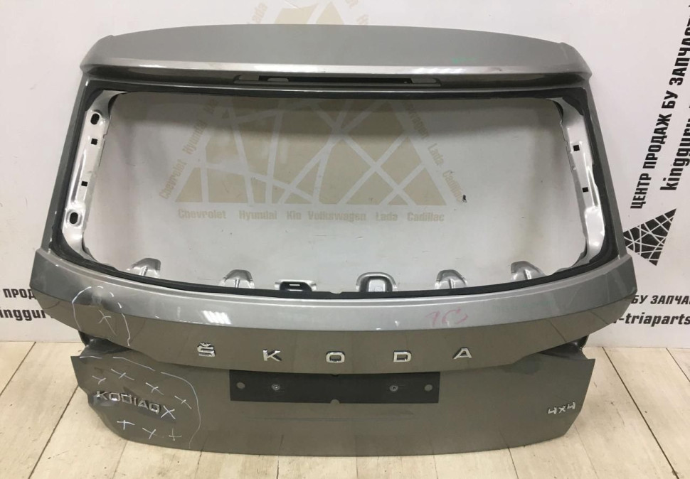 Крышка багажника Skoda Kodiaq OEM 565827025A