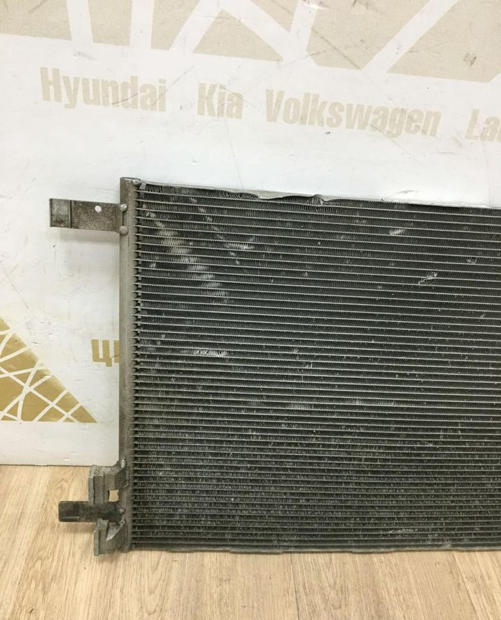 Радиатор кондиционера Skoda Octavia A7 OEM 5Q0816411BG Радиатор кондиционера Skoda Octavia A7 OEM 5Q0816411BG