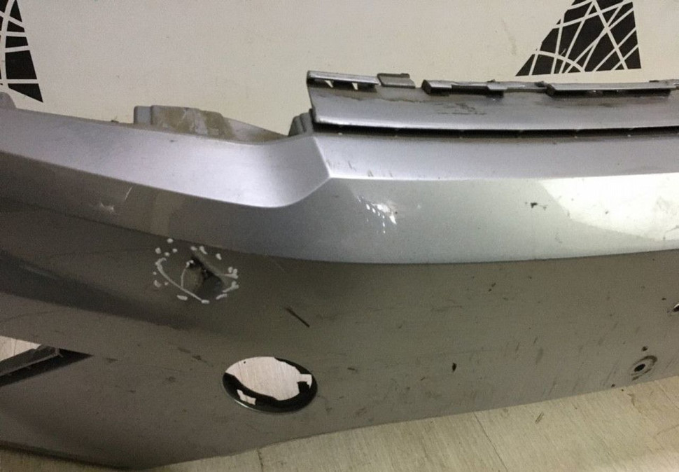 Бампер передний Volkswagen Tiguan 2 oem 5NR807221 Бампер передний Volkswagen Tiguan 2 oem 5NR807221