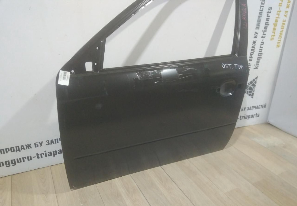 Дверь передняя левая Skoda Octavia Tour OEM 1U4831051