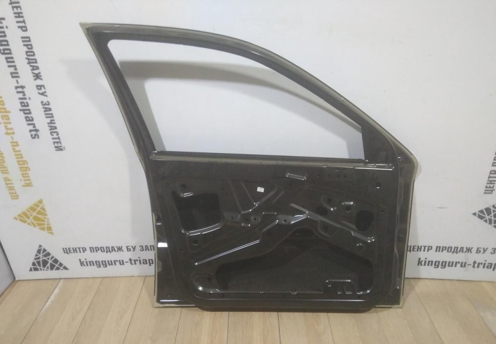 Дверь передняя левая Skoda Octavia Tour OEM 1U4831051