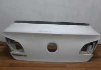 Крышка багажника Volkswagen Passat CC до рест (мал. вмятина)