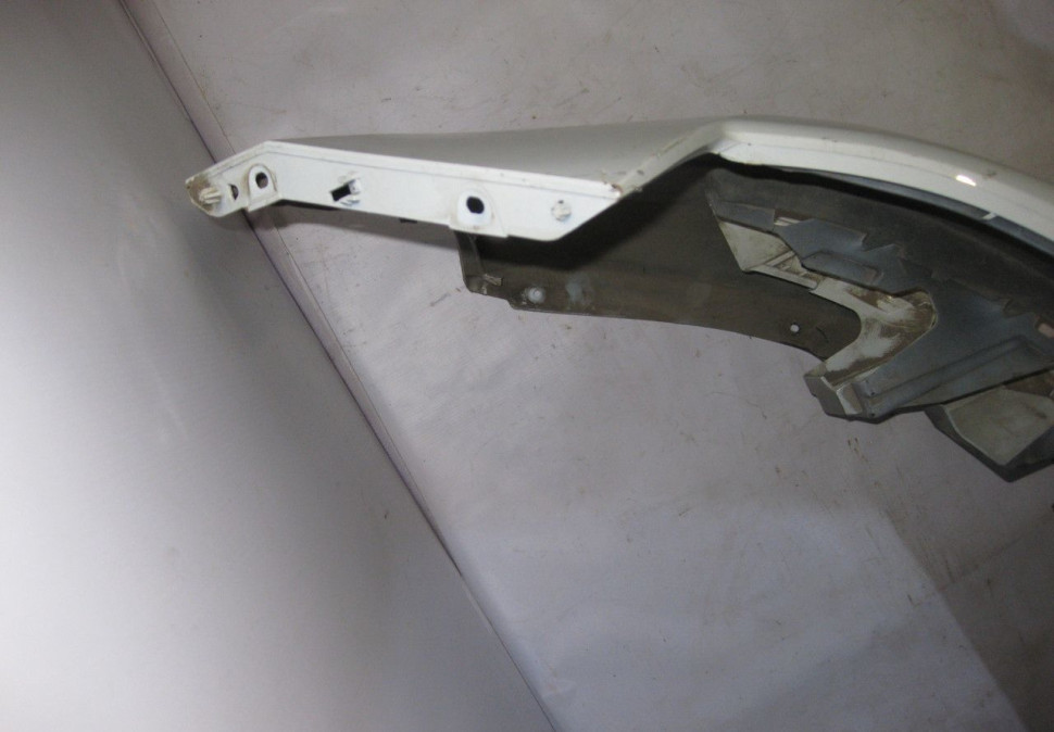 Бампер передний Skoda Rapid OEM 60U807217 (дефект) (скл-3) Бампер передний Skoda Rapid OEM 60U807217 (дефект) (скл-3)