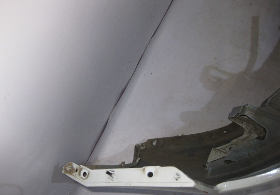 Бампер передний Skoda Rapid OEM 60U807217 (дефект) (скл-3) Бампер передний Skoda Rapid OEM 60U807217 (дефект) (скл-3)