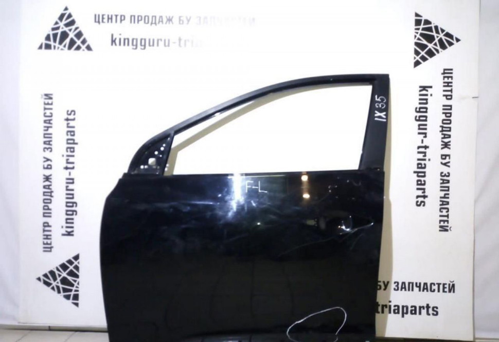 Дверь передняя левая Hyundai ix35  oem 760032Y010 (скл-3)