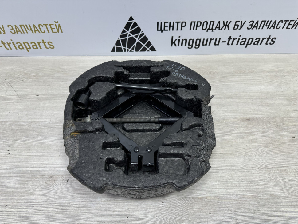 Ящик для инструментов в сборе Hyundai i30 2 GD OEM 09149A6200