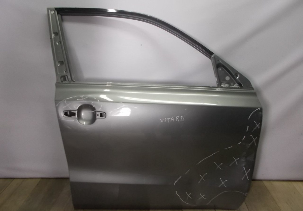 Дверь передняя правая бу Suzuki Vitara 2 OEM 6800154P00