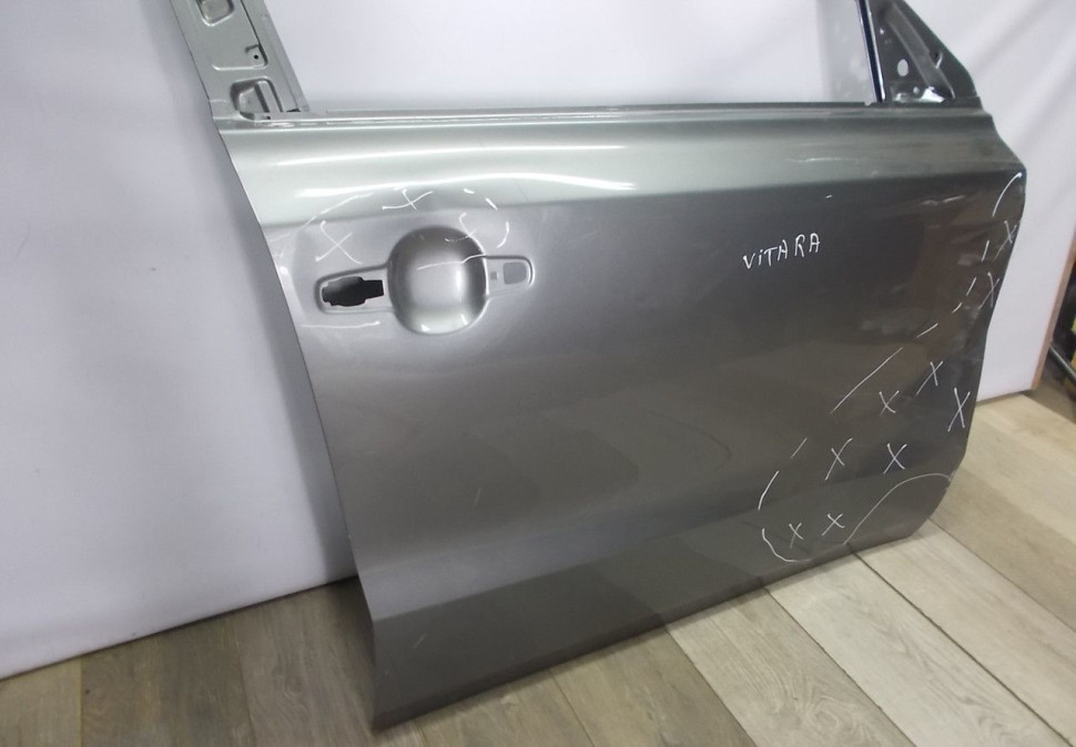 Дверь передняя правая бу Suzuki Vitara 2 OEM 6800154P00