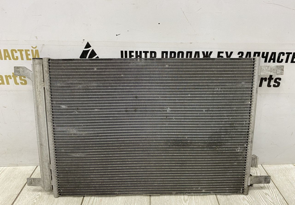 Радиатор кондиционера Skoda Octavia A7 OEM 5Q0816411BG