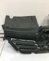 Решетка радиатора Renault Logan 2 рестайлинг OEM 623105887R