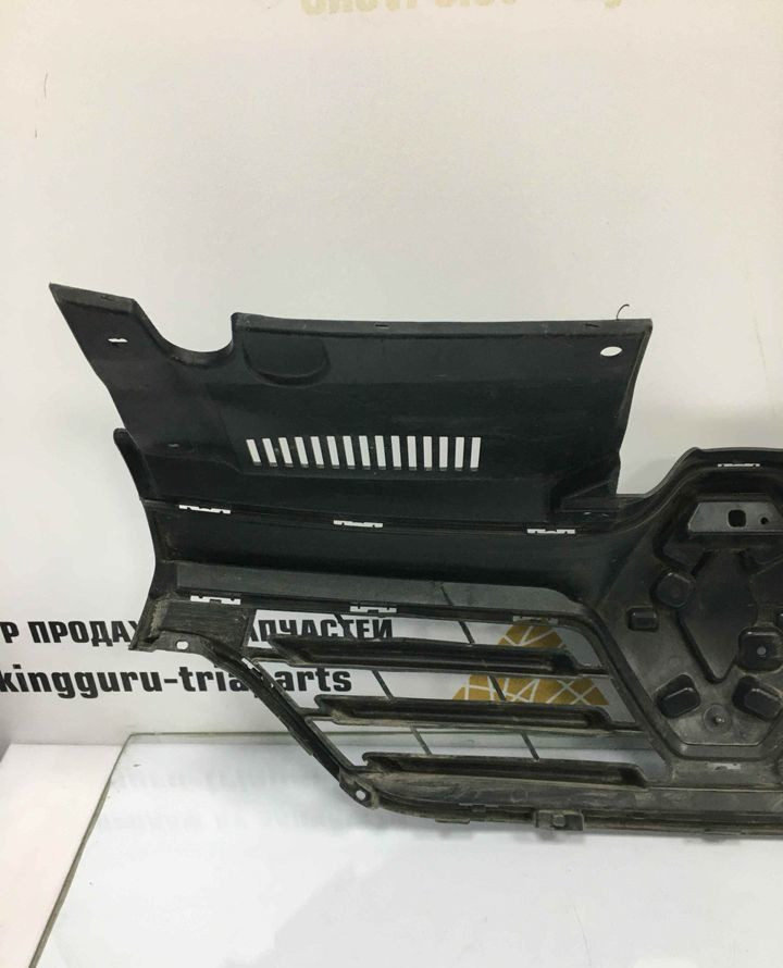 Решетка радиатора Renault Logan 2 рестайлинг OEM 623105887R Решетка радиатора Renault Logan 2 рестайлинг OEM 623105887R