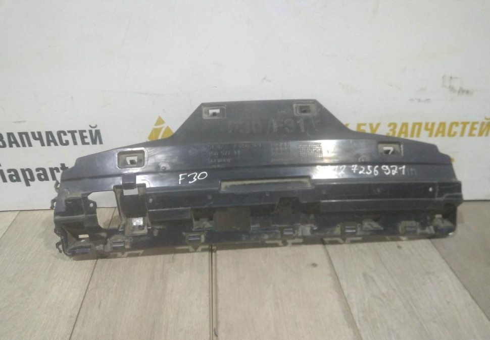 Кронштейн заднего бампера нижний бу BMW 3 F30 OEM 51127256921