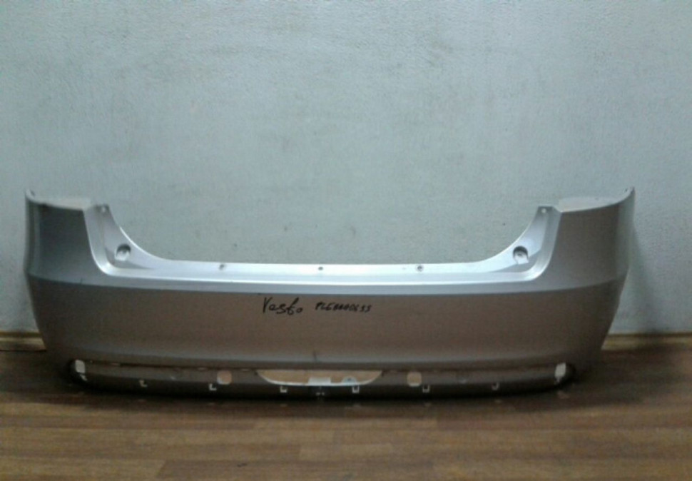Бампер задний Lada Vesta Oem 8450006699 (скл-3)