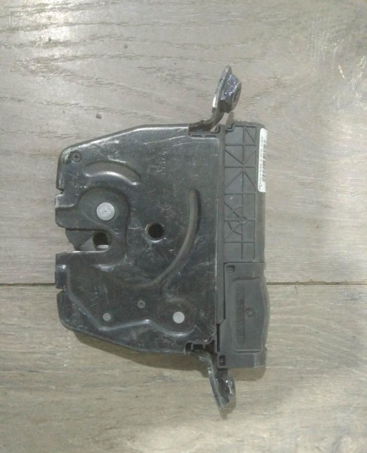 Замок крышки багажника бу BMW 3 F30 OEM 51244825342