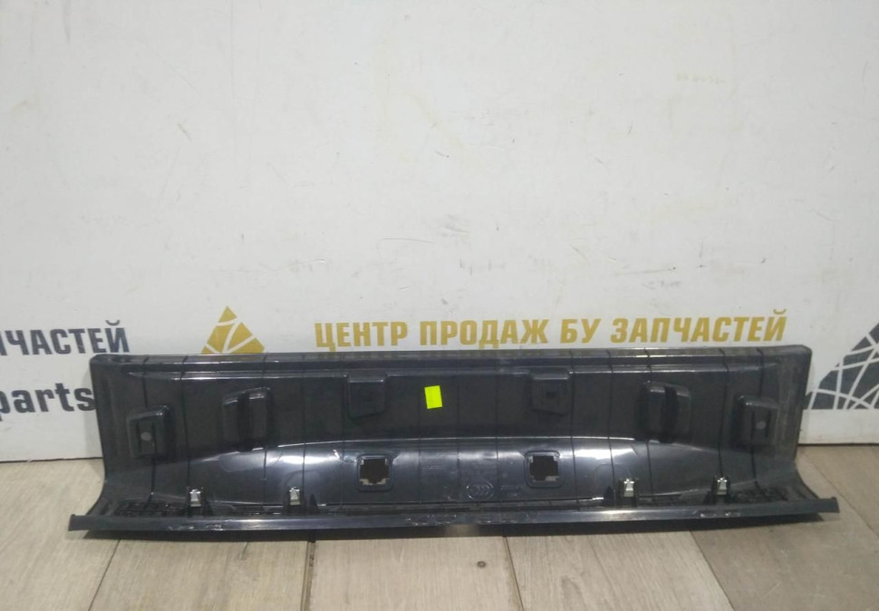 Обивка задней панели бу BMW 5 G30 OEM 51477373574