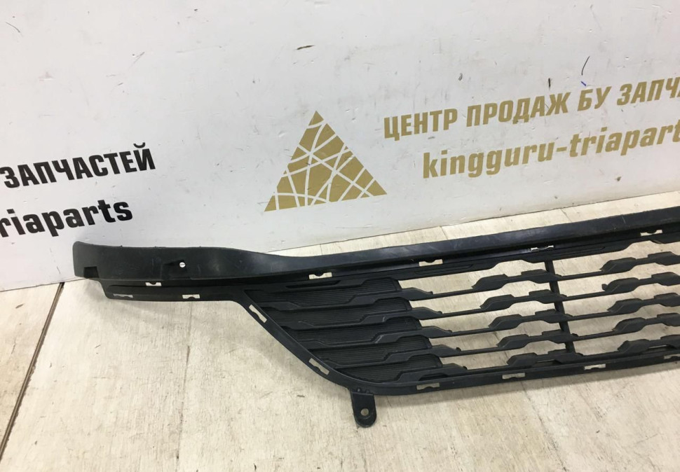 Решетка переднего бампера Kia Rio 3 дорест OEM  865614Y000