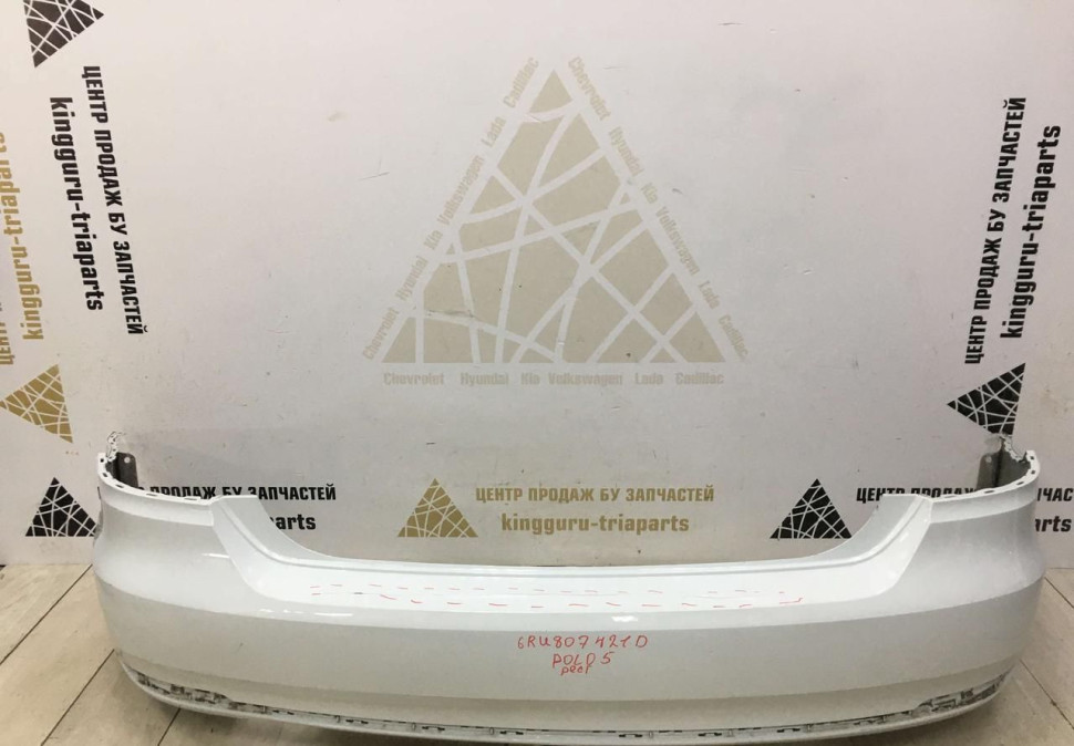 Бампер задний Volkswagen Polo 5 рестайлинг 2015-2020 oem 6RU807421D