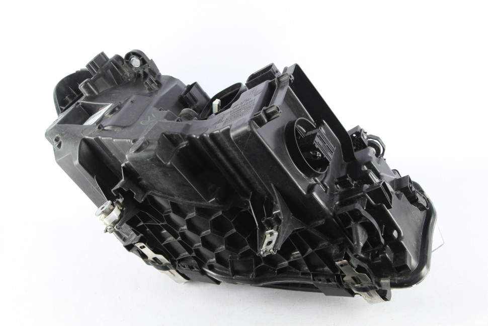 Фара ЛЭД LED адаптив левая BMW X3 G01 OEM 63117466125