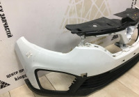Бампер передний Renault Kaptur OEM 620228229R