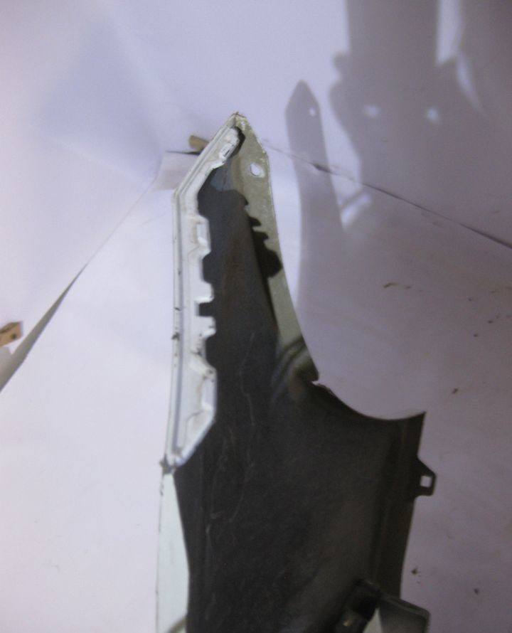 Бампер передний Toyota Corolla E180 oem 5211902F30 (трещина) (скл-3)