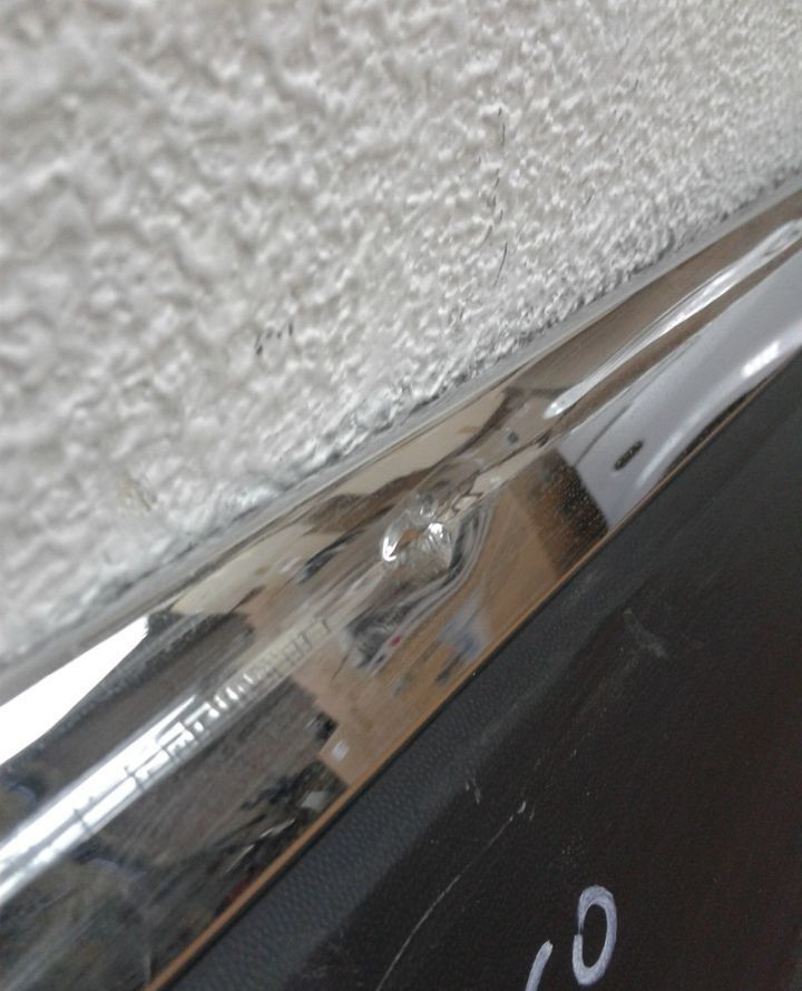 Молдинг двери задний правый Volkswagen Tiguan 2 oem 5na854950 (скл-3)